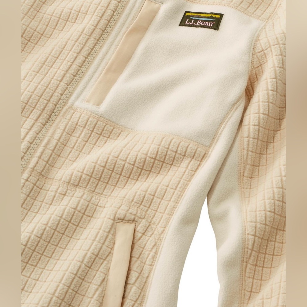 LL Bean Women's Mountain Classic Windproof Fleece Jacket. Size medium. - Picture 3 of 6
